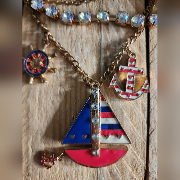 Betsy Johnson Style Gold Nautical Necklace Sailboat Anchor Charms NWT - Picture 2 of 4